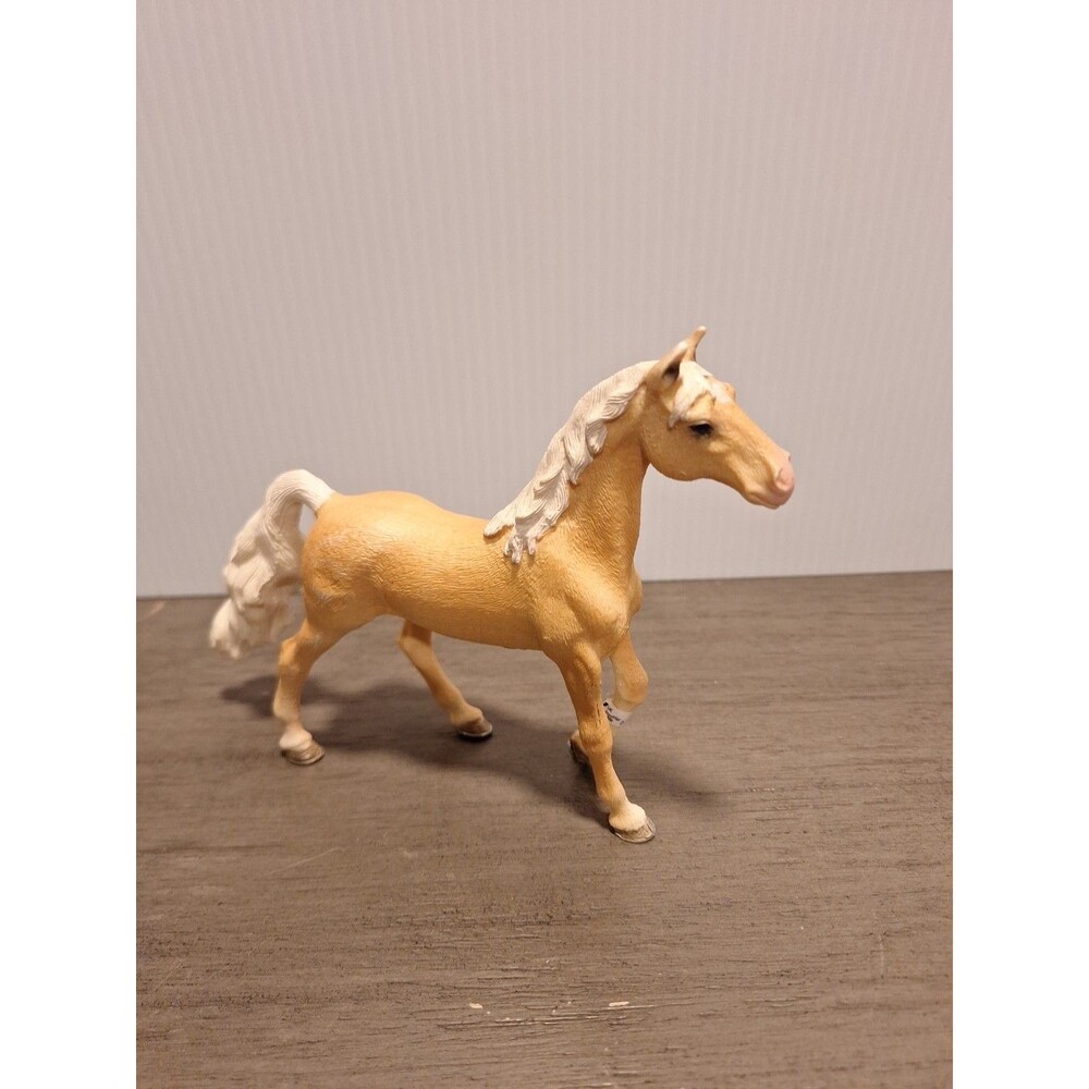 American Saddle bred Mare Horse Club Figure by Schleich 13912